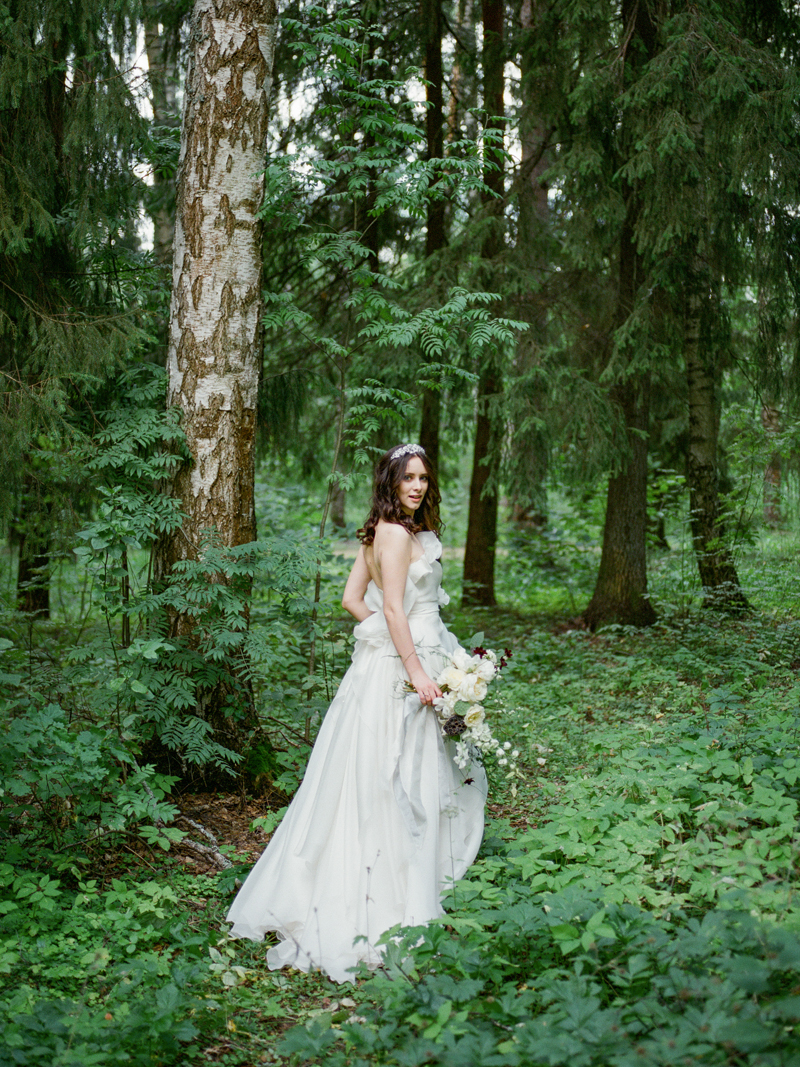 Muravnik-photography-modern-forest-wedding-7-2