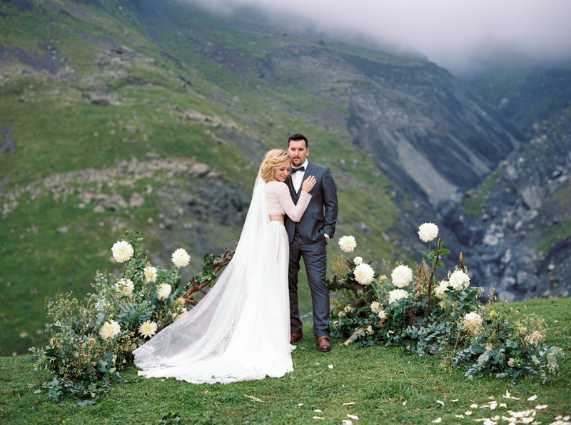 Muravnik-Georgia-mountain-destination-wedding-42